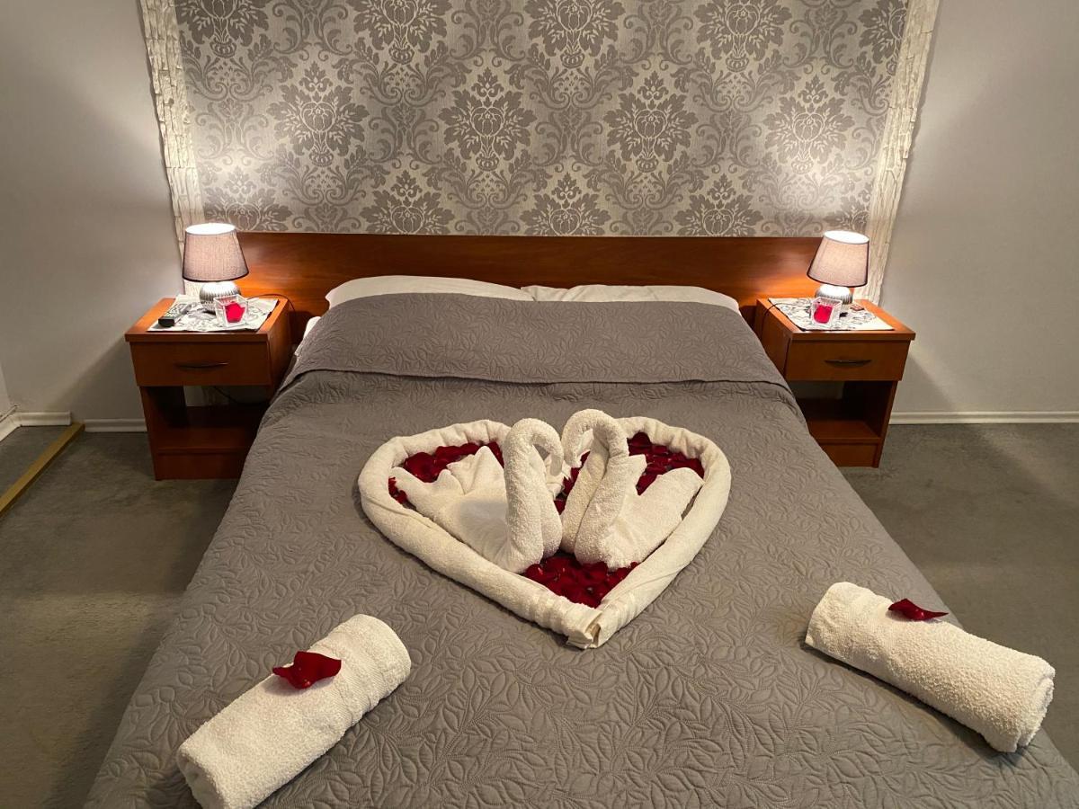 Restauracja Hotel Kassandra Września Eksteriør bilde