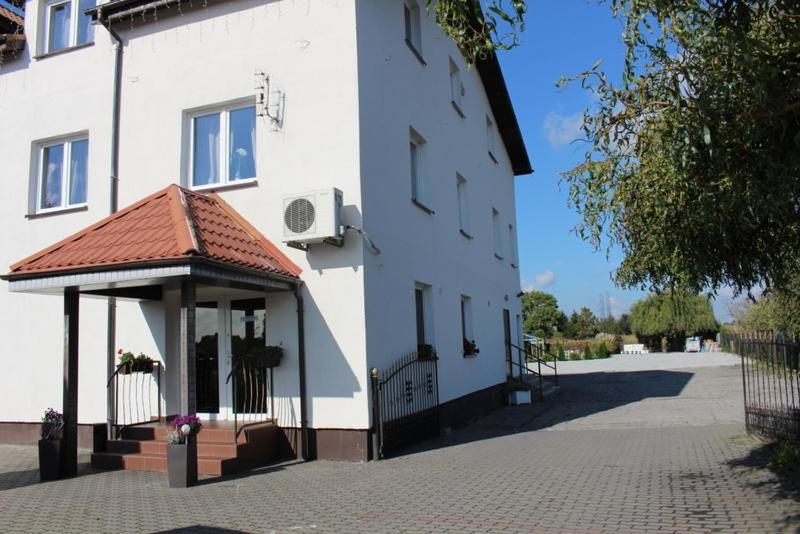Restauracja Hotel Kassandra Września Eksteriør bilde