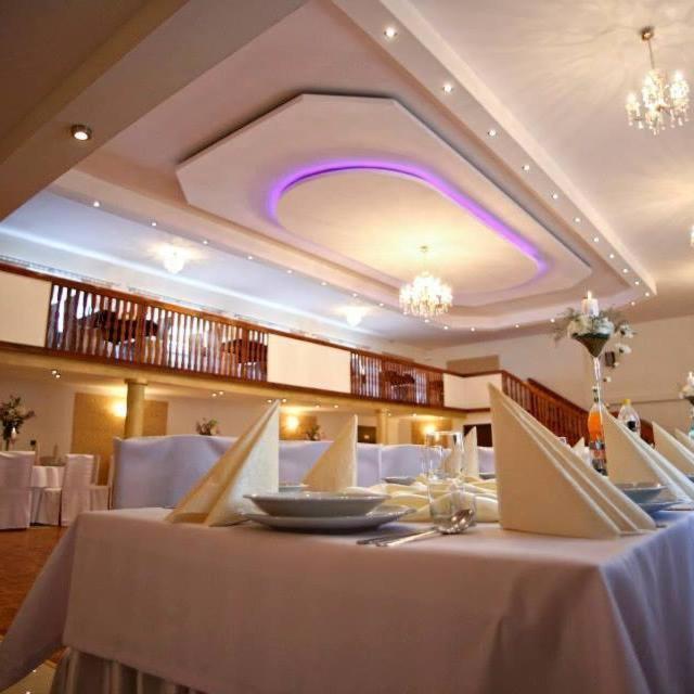 Restauracja Hotel Kassandra Września Eksteriør bilde