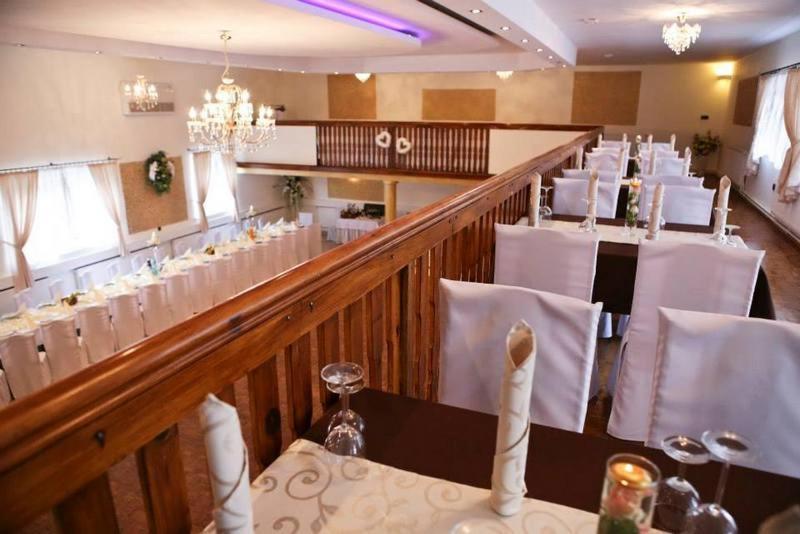 Restauracja Hotel Kassandra Września Eksteriør bilde