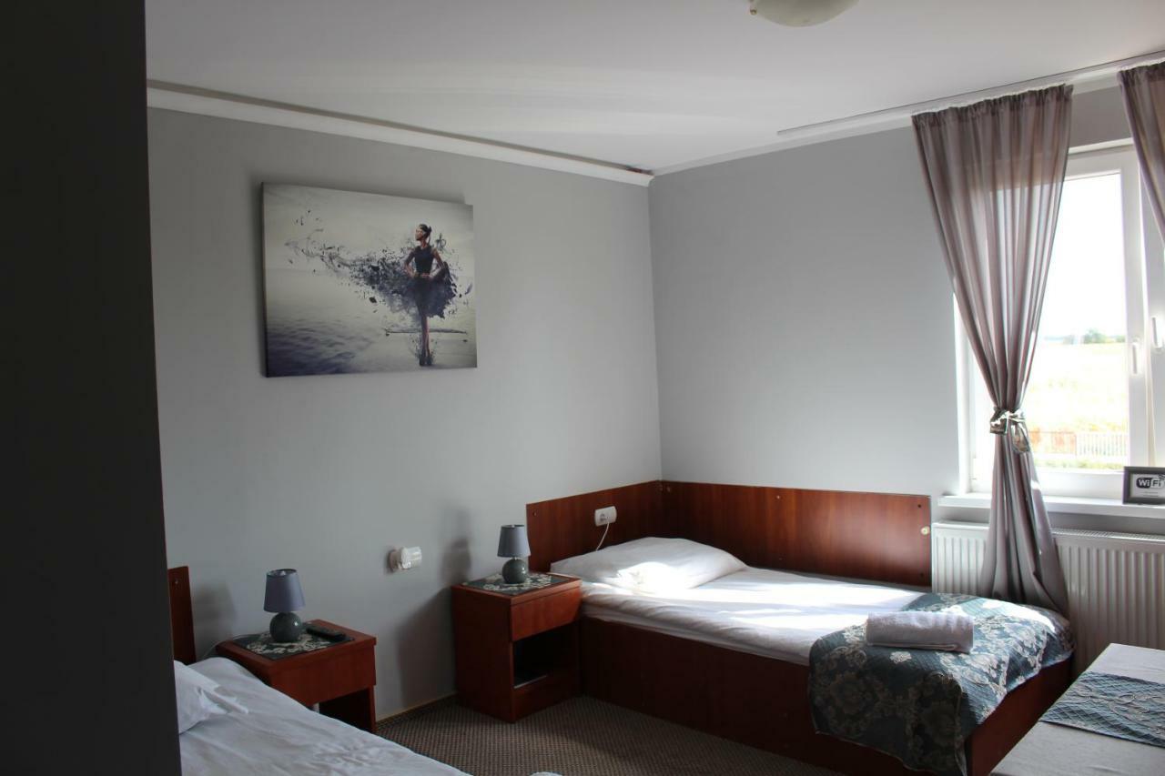 Restauracja Hotel Kassandra Września Eksteriør bilde