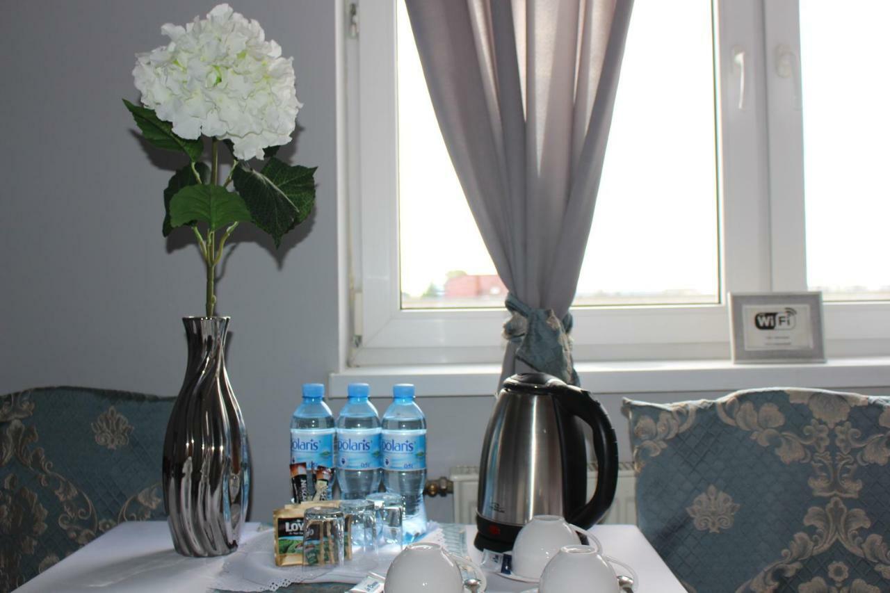 Restauracja Hotel Kassandra Września Eksteriør bilde