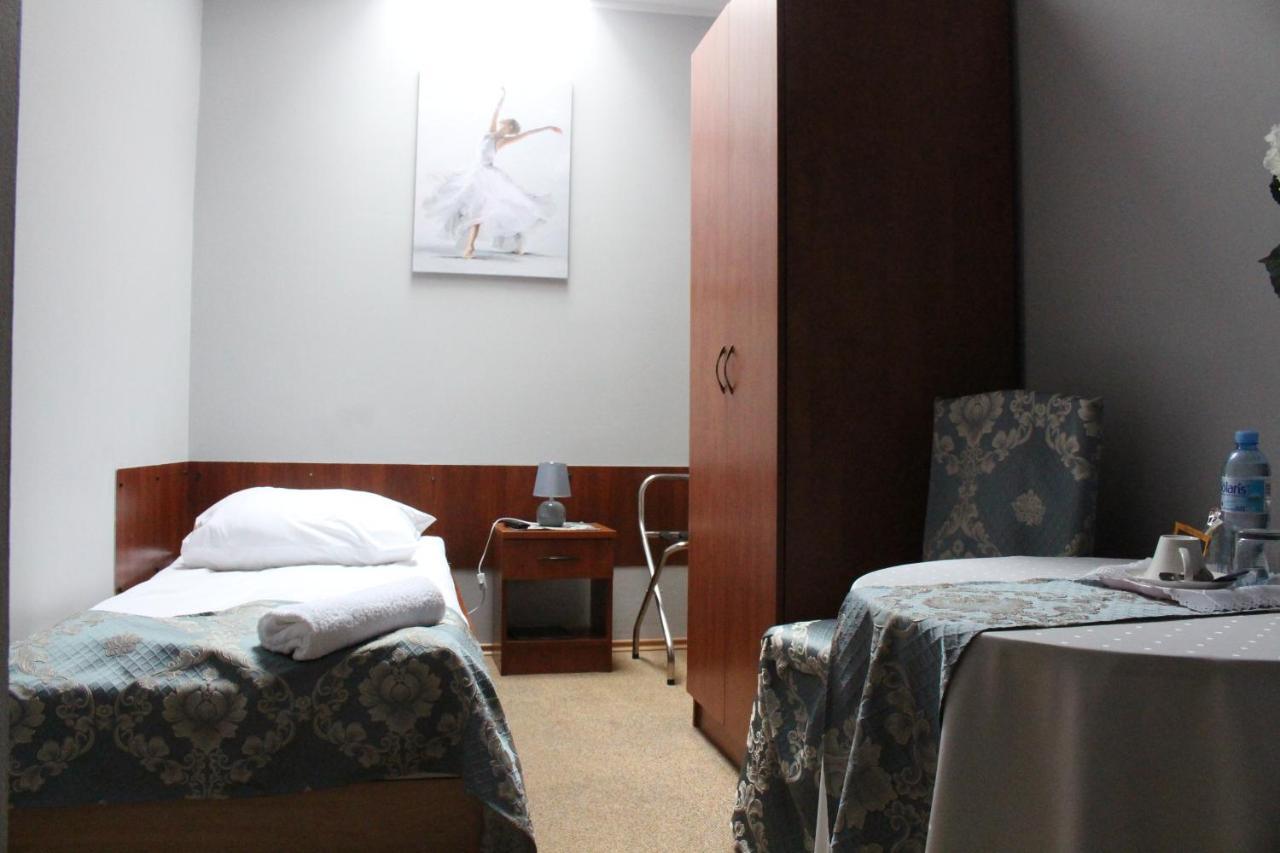 Restauracja Hotel Kassandra Września Eksteriør bilde